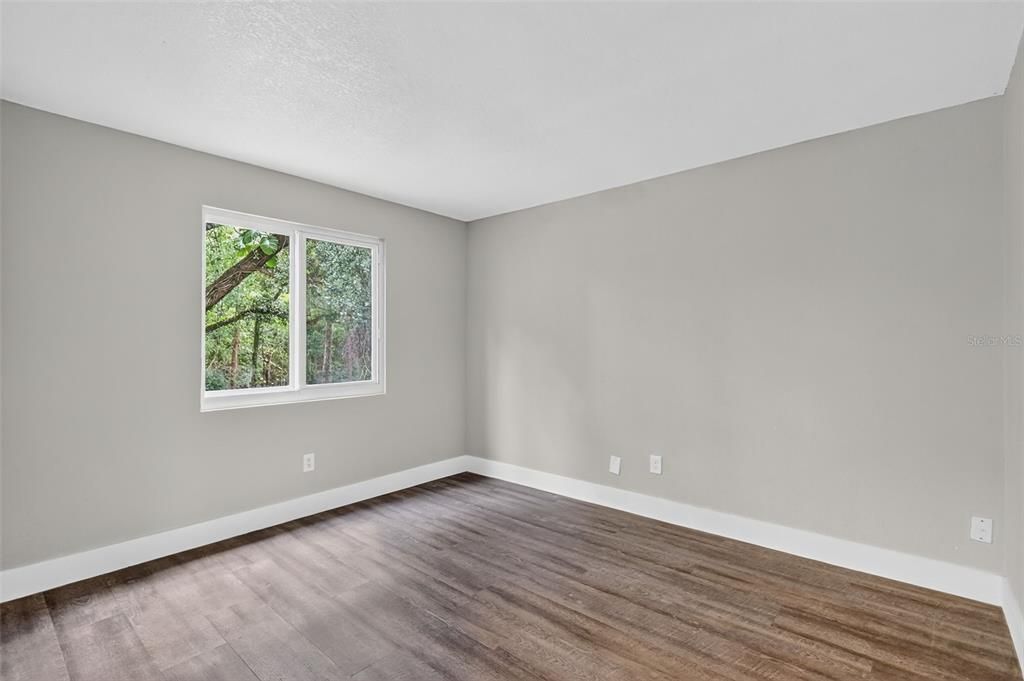 For Sale: $479,900 (4 beds, 2 baths, 2140 Square Feet)