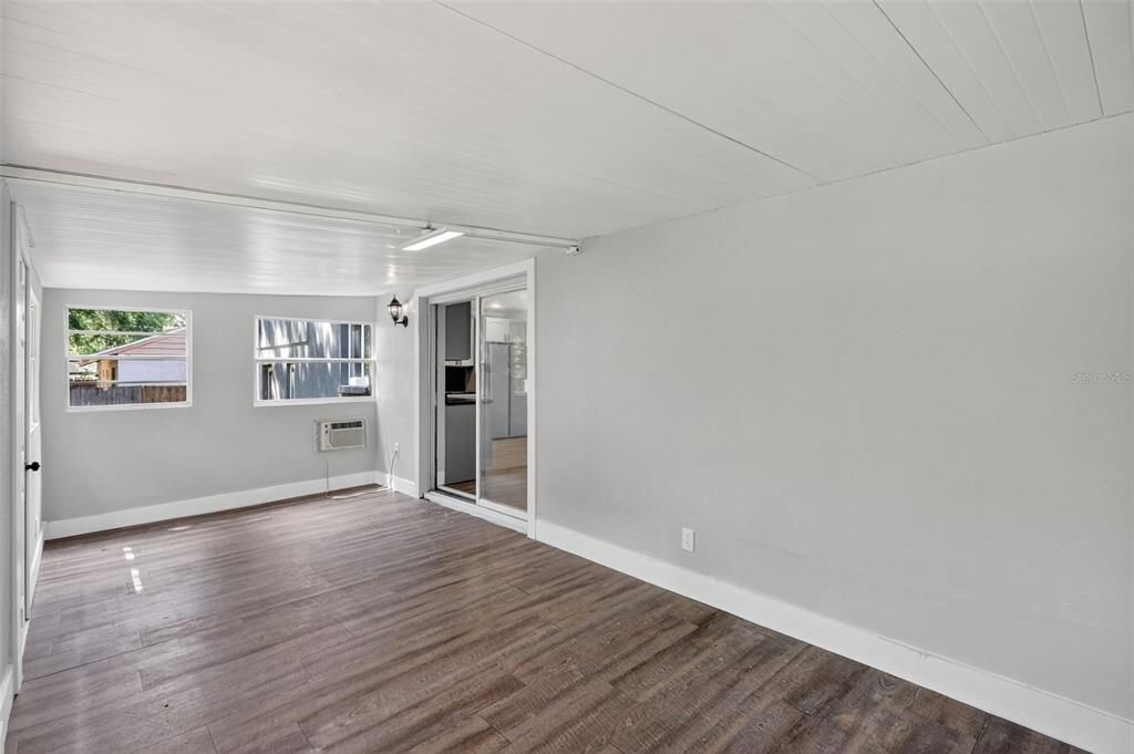 For Sale: $479,900 (4 beds, 2 baths, 2140 Square Feet)