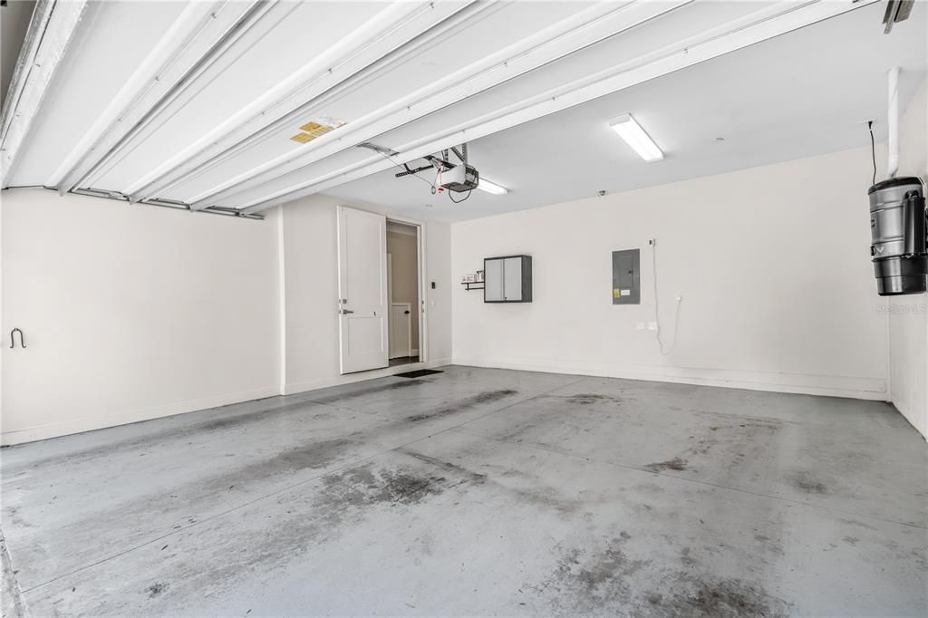 En Venta: $1,044,000 (3 camas, 3 baños, 2938 Pies cuadrados)