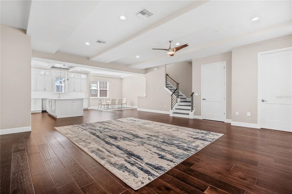 En Venta: $1,044,000 (3 camas, 3 baños, 2938 Pies cuadrados)