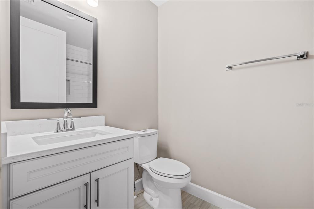 En Venta: $1,044,000 (3 camas, 3 baños, 2938 Pies cuadrados)