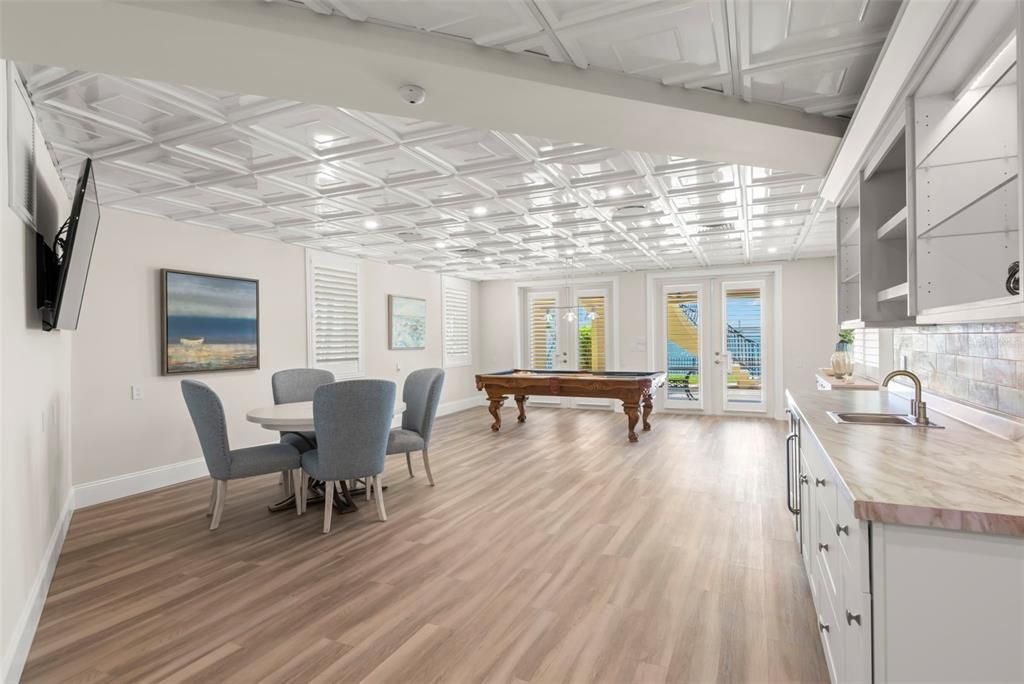 На продажу: $7,999,000 (4 спален, 4 ванн, 7042 Квадратных фут)