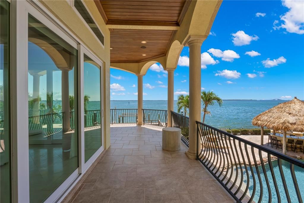 На продажу: $7,999,000 (4 спален, 4 ванн, 7042 Квадратных фут)