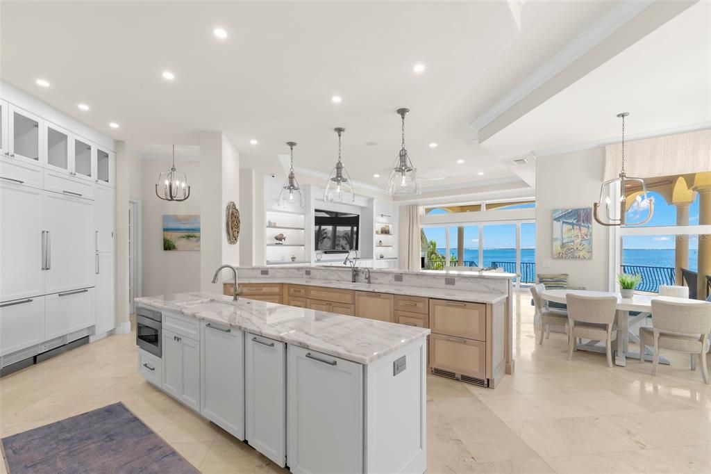 На продажу: $7,999,000 (4 спален, 4 ванн, 7042 Квадратных фут)