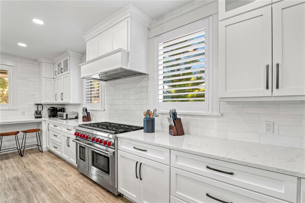 For Sale: $5,699,000 (7 beds, 7 baths, 3600 Square Feet)