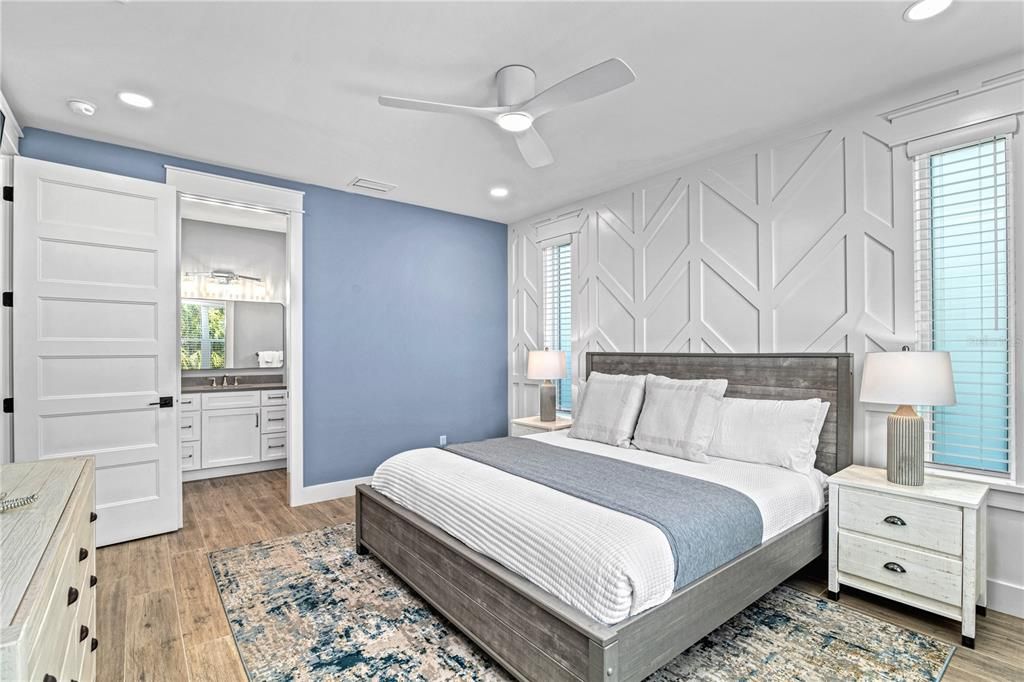 For Sale: $5,699,000 (7 beds, 7 baths, 3600 Square Feet)