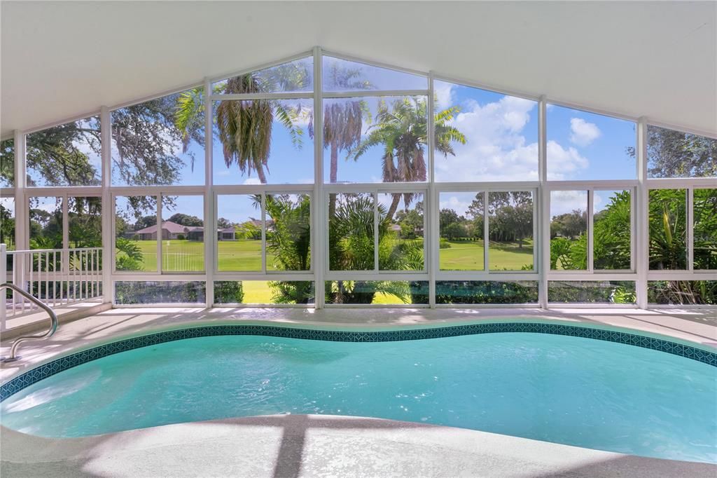 合同活跃: $850,000 (3 贝兹, 2 浴室, 2578 平方英尺)