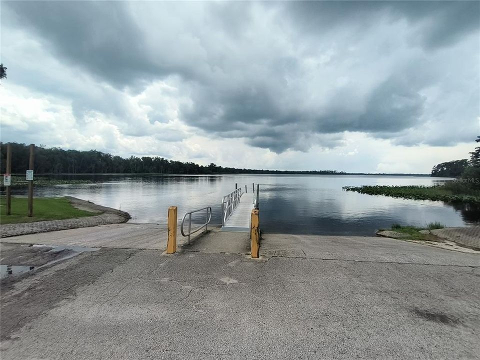 待售: $1,200,000 (32.00 acres)