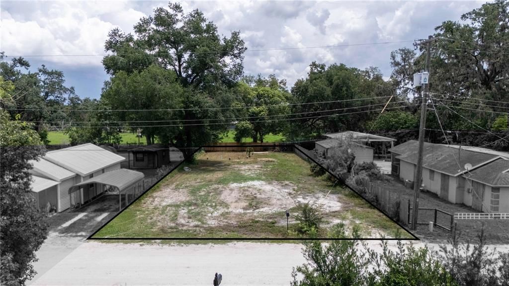 En Venta: $68,500 (0.23 acres)