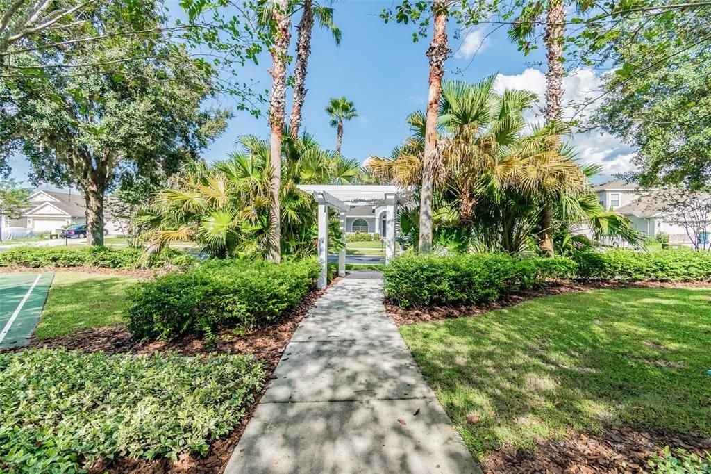 For Sale: $689,000 (4 beds, 3 baths, 2933 Square Feet)