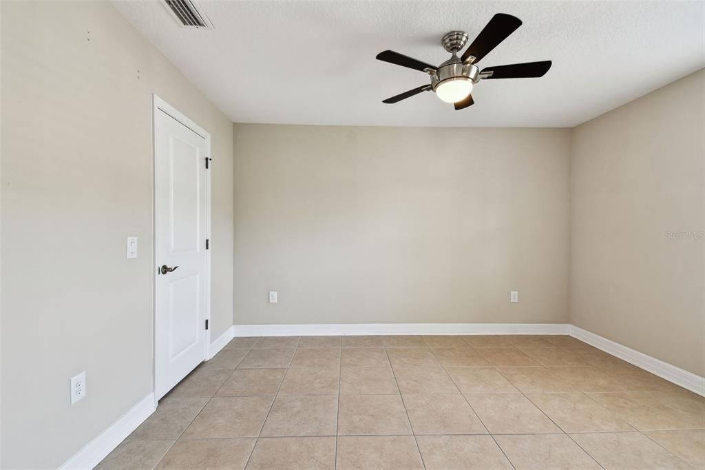 For Sale: $689,000 (4 beds, 3 baths, 2933 Square Feet)