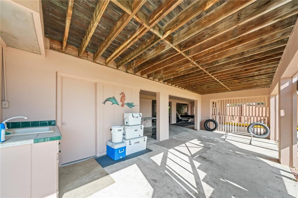 待售: $2,500,000 (3 贝兹, 2 浴室, 2720 平方英尺)