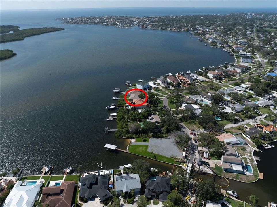 待售: $2,500,000 (3 贝兹, 2 浴室, 2720 平方英尺)