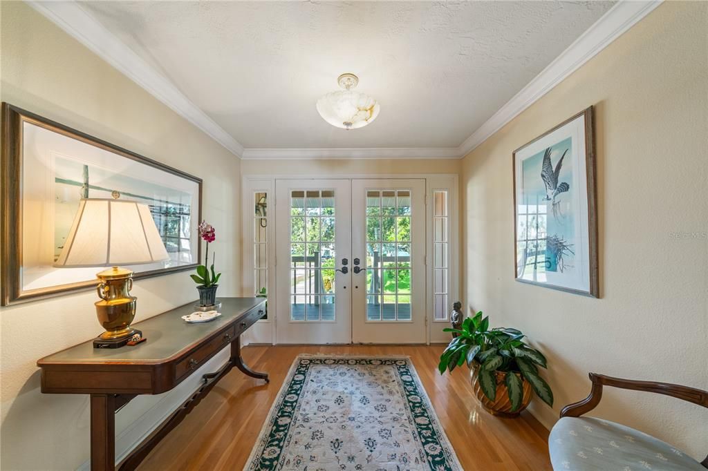 待售: $2,500,000 (3 贝兹, 2 浴室, 2720 平方英尺)