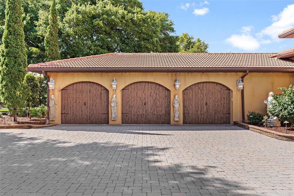 For Sale: $1,450,000 (4 beds, 4 baths, 3836 Square Feet)