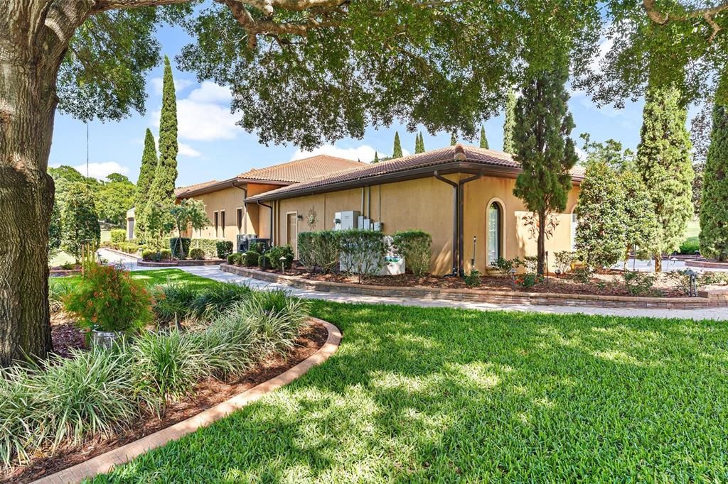 For Sale: $1,450,000 (4 beds, 4 baths, 3836 Square Feet)