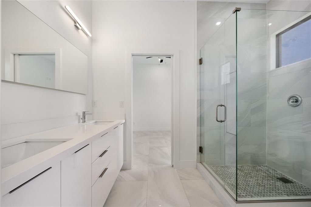 Active With Contract: $350,000 (3 beds, 2 baths, 2113 Square Feet)
