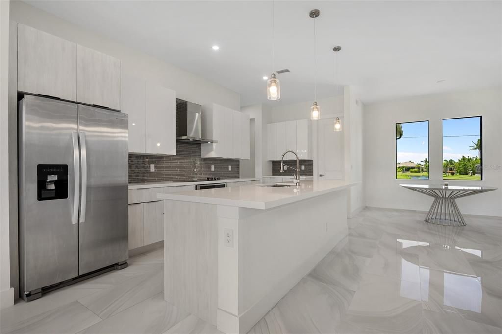 Active With Contract: $350,000 (3 beds, 2 baths, 2113 Square Feet)