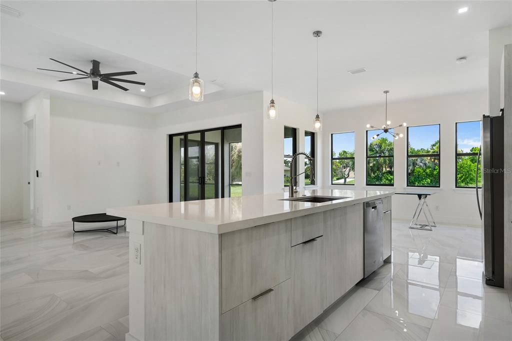 Active With Contract: $350,000 (3 beds, 2 baths, 2113 Square Feet)