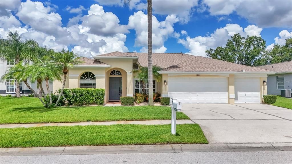 Recently Rented: $5,495 (4 beds, 3 baths, 2186 Square Feet)