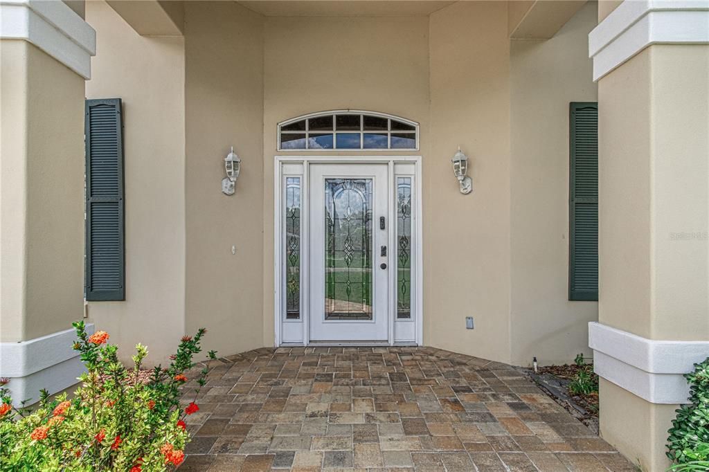 En Venta: $625,000 (4 camas, 3 baños, 2724 Pies cuadrados)