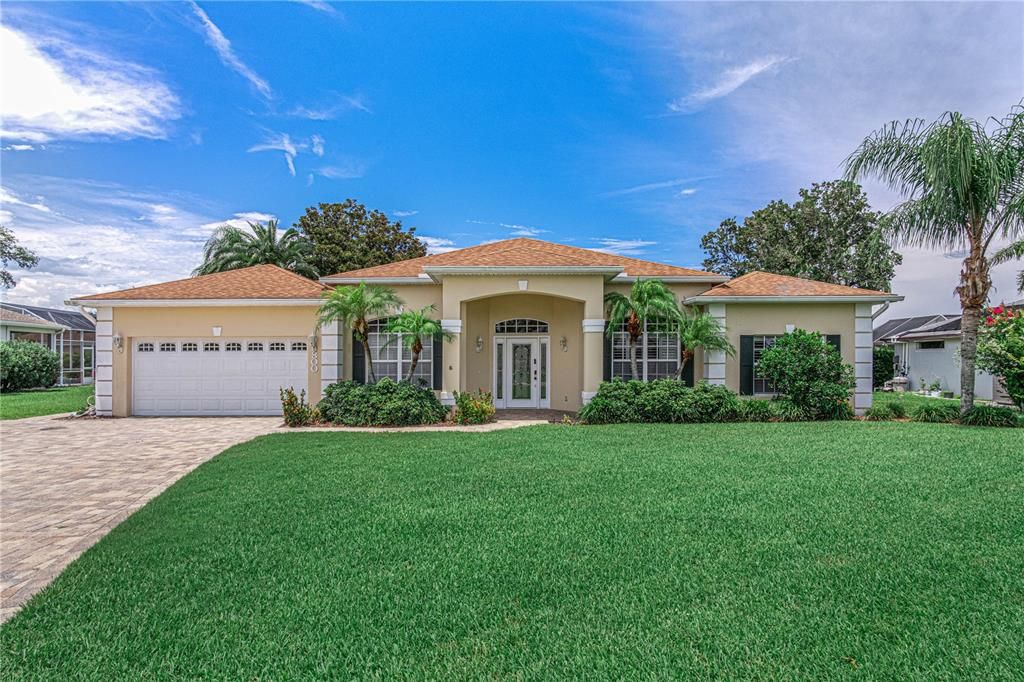 En Venta: $625,000 (4 camas, 3 baños, 2724 Pies cuadrados)