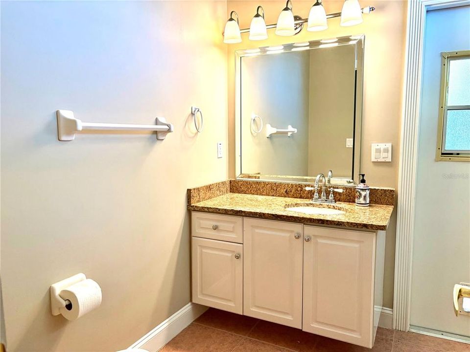 En Venta: $625,000 (4 camas, 3 baños, 2724 Pies cuadrados)