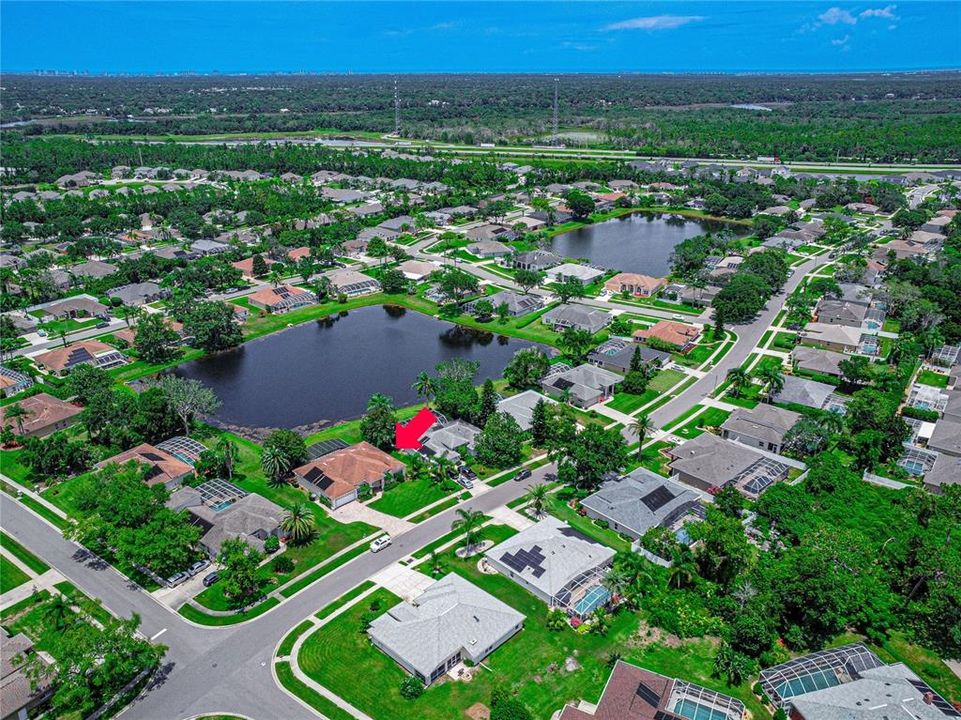 En Venta: $625,000 (4 camas, 3 baños, 2724 Pies cuadrados)