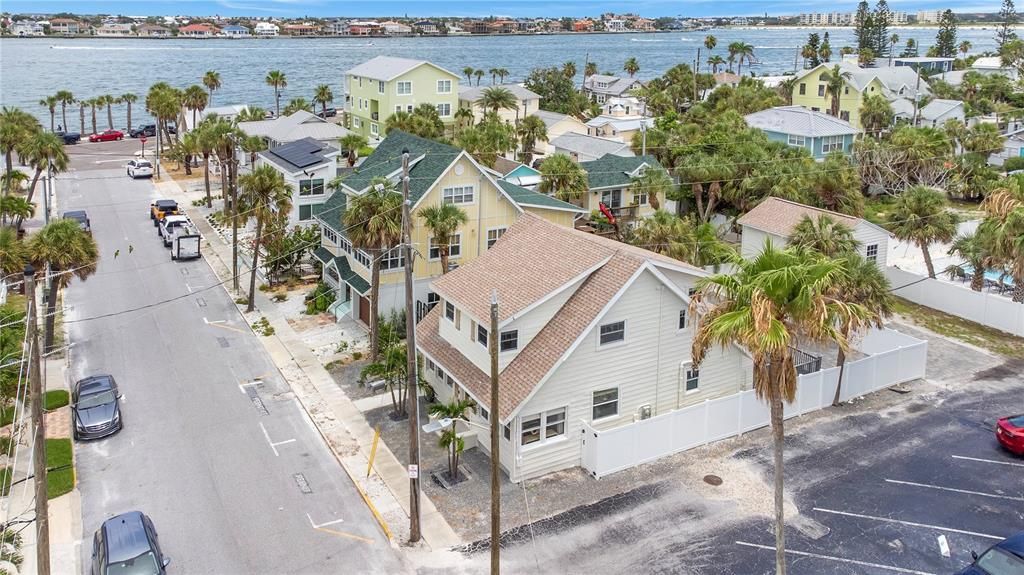 Active With Contract: $1,689,000 (4 beds, 2 baths, 2084 Square Feet)