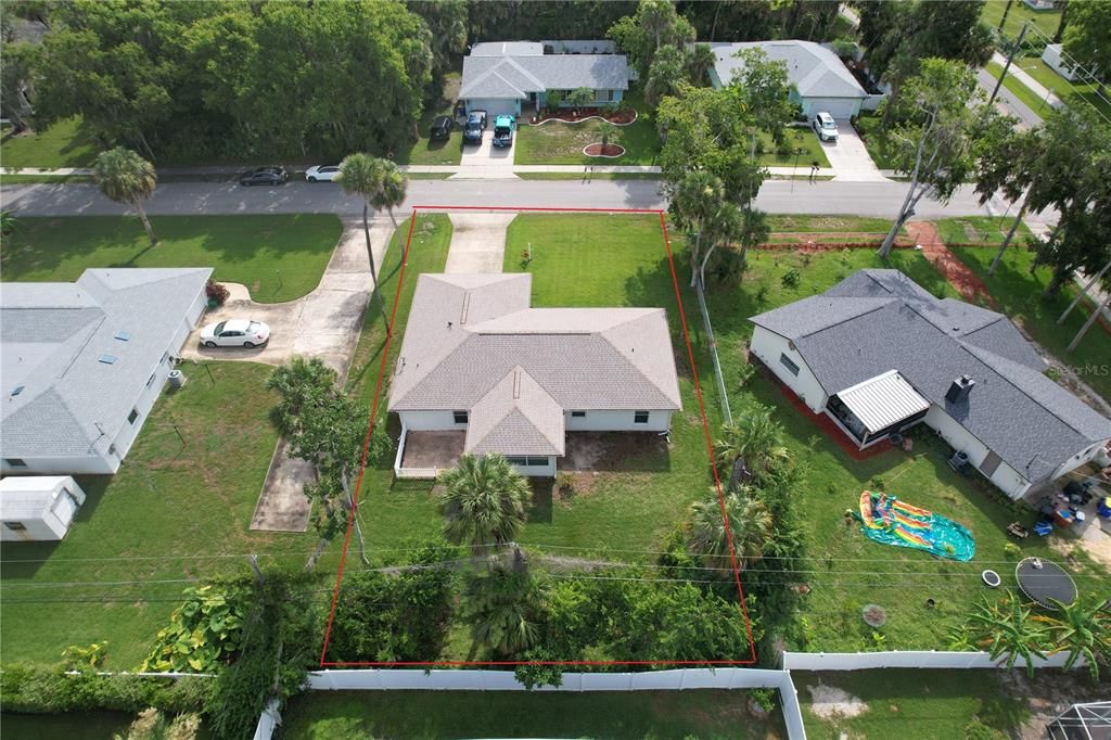 For Sale: $299,999 (3 beds, 2 baths, 1514 Square Feet)