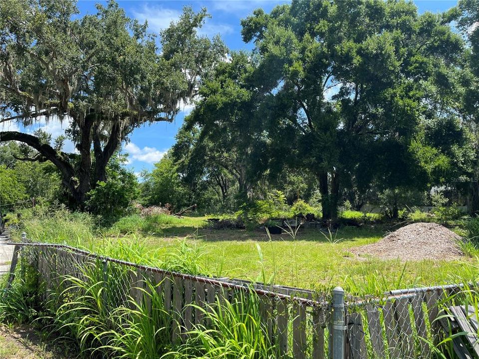 For Sale: $850,000 (2.77 acres)