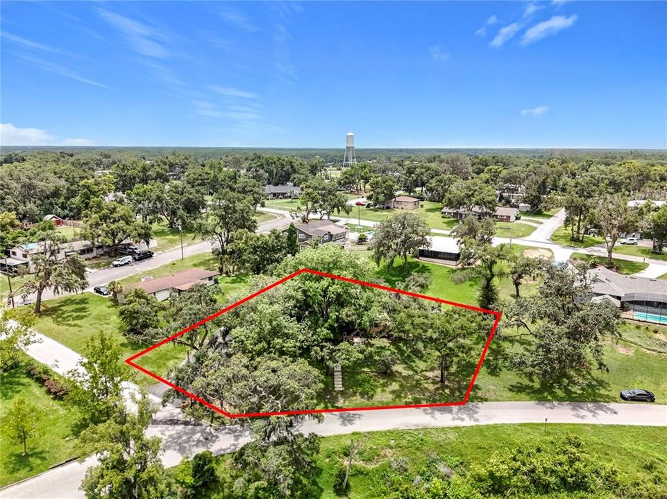 Active With Contract: $375,000 (4 beds, 2 baths, 2417 Square Feet)