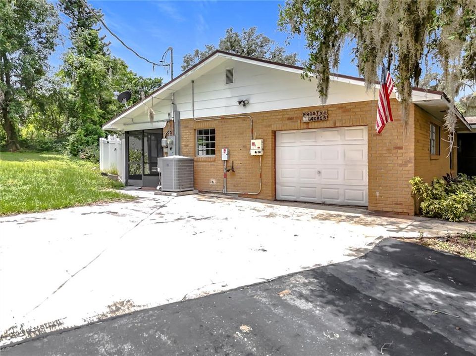 Active With Contract: $375,000 (4 beds, 2 baths, 2417 Square Feet)