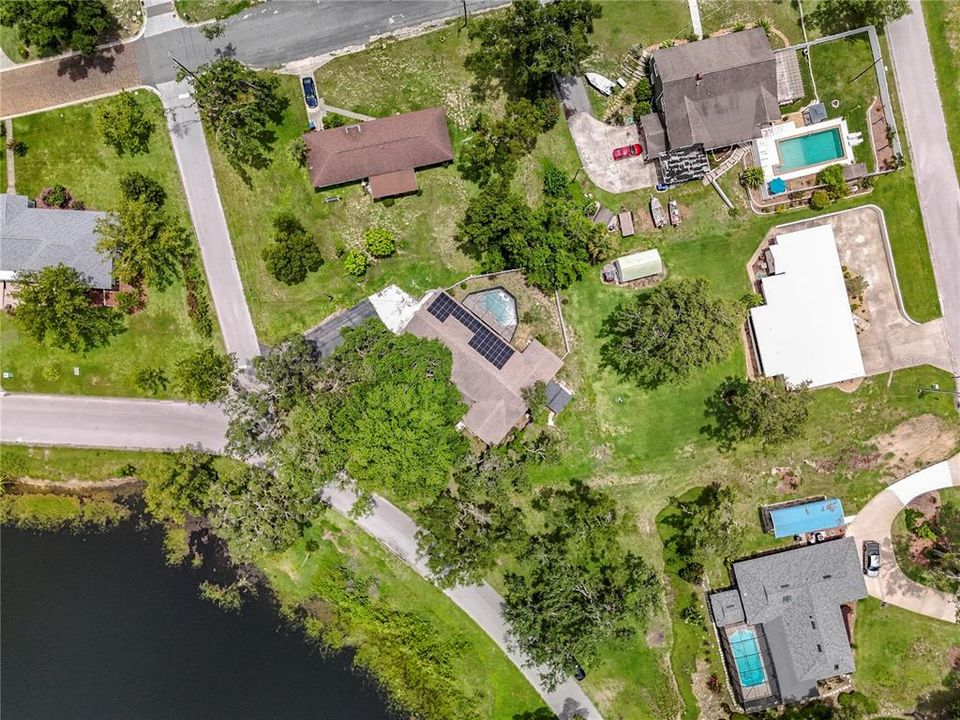 Active With Contract: $375,000 (4 beds, 2 baths, 2417 Square Feet)