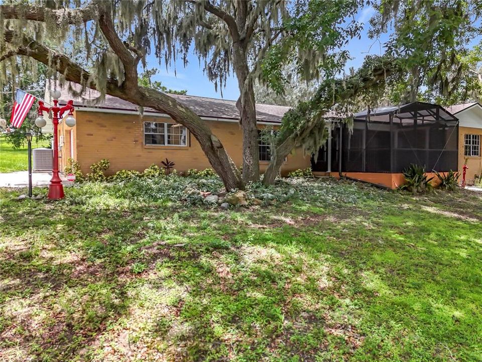 Active With Contract: $375,000 (4 beds, 2 baths, 2417 Square Feet)