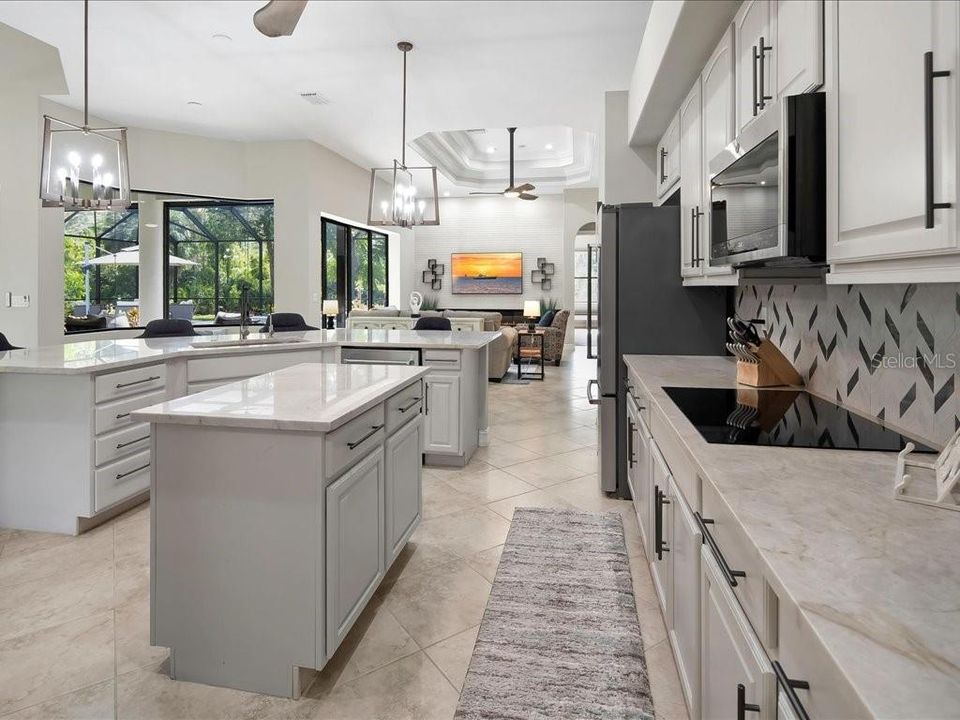 For Sale: $1,549,000 (5 beds, 3 baths, 3104 Square Feet)