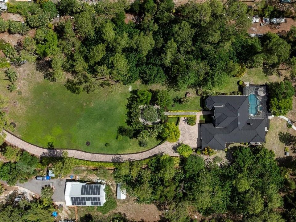 For Sale: $1,549,000 (5 beds, 3 baths, 3104 Square Feet)