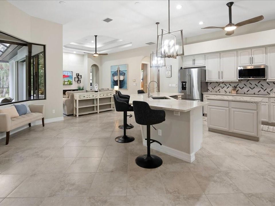 For Sale: $1,549,000 (5 beds, 3 baths, 3104 Square Feet)