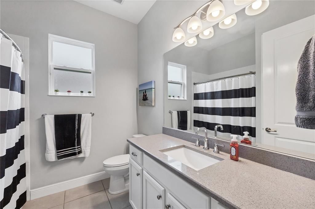 На продажу: $1,160,000 (5 спален, 4 ванн, 3601 Квадратных фут)