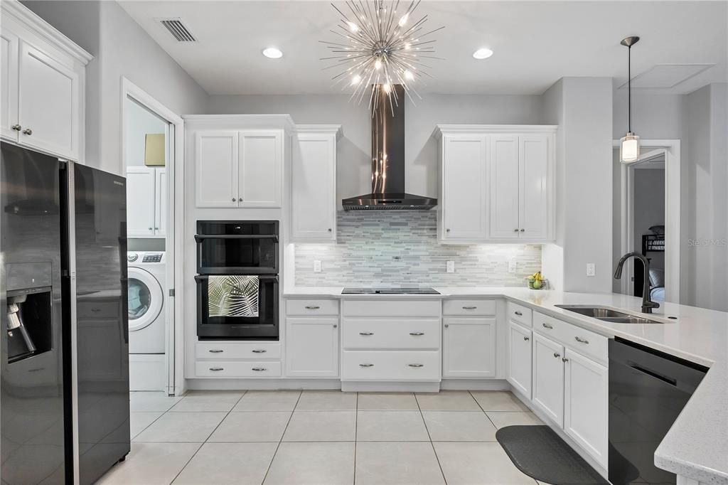 На продажу: $1,160,000 (5 спален, 4 ванн, 3601 Квадратных фут)