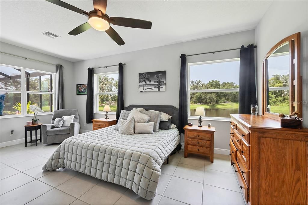 На продажу: $1,160,000 (5 спален, 4 ванн, 3601 Квадратных фут)