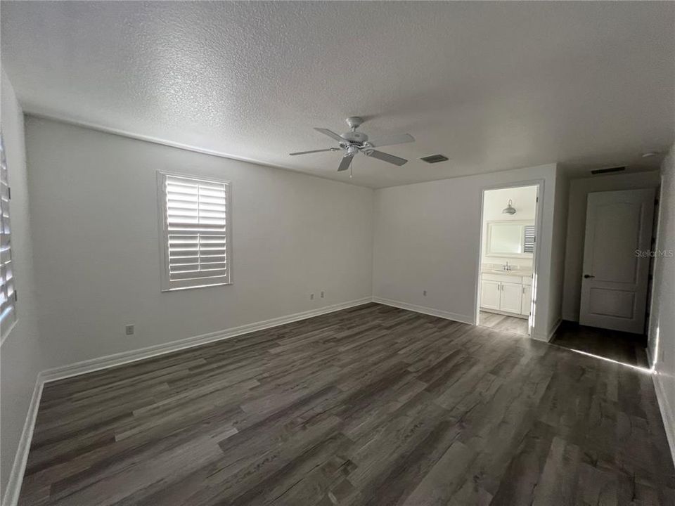 Active With Contract: $4,200 (4 beds, 4 baths, 3049 Square Feet)