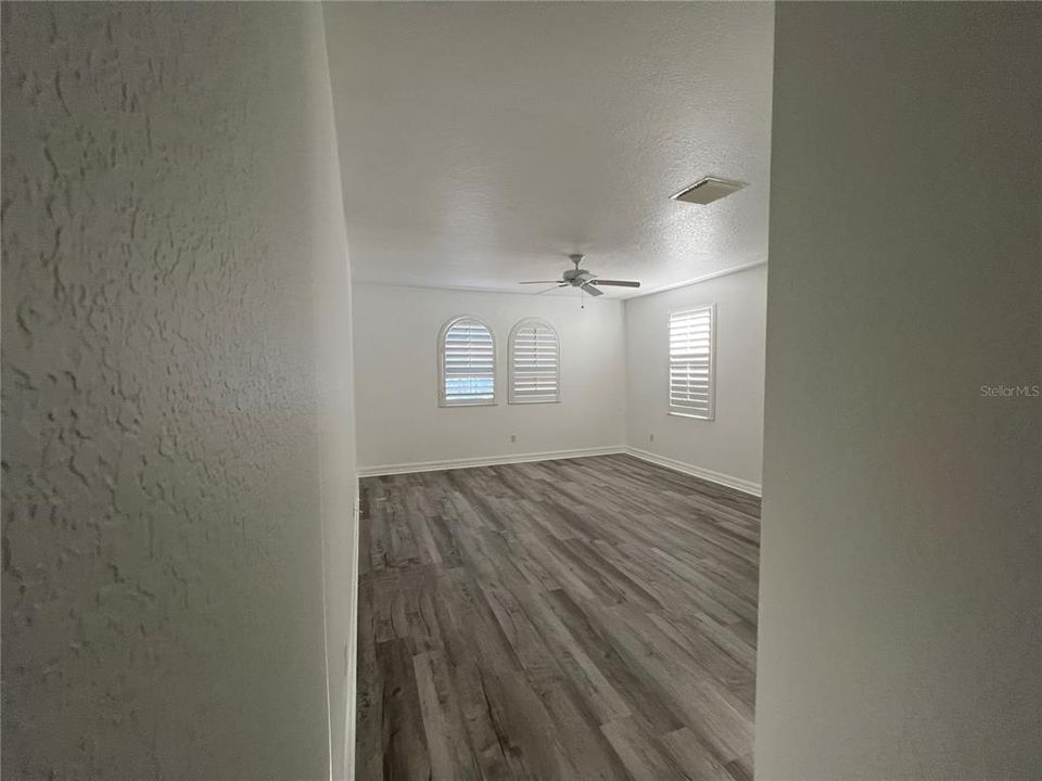 Active With Contract: $4,200 (4 beds, 4 baths, 3049 Square Feet)