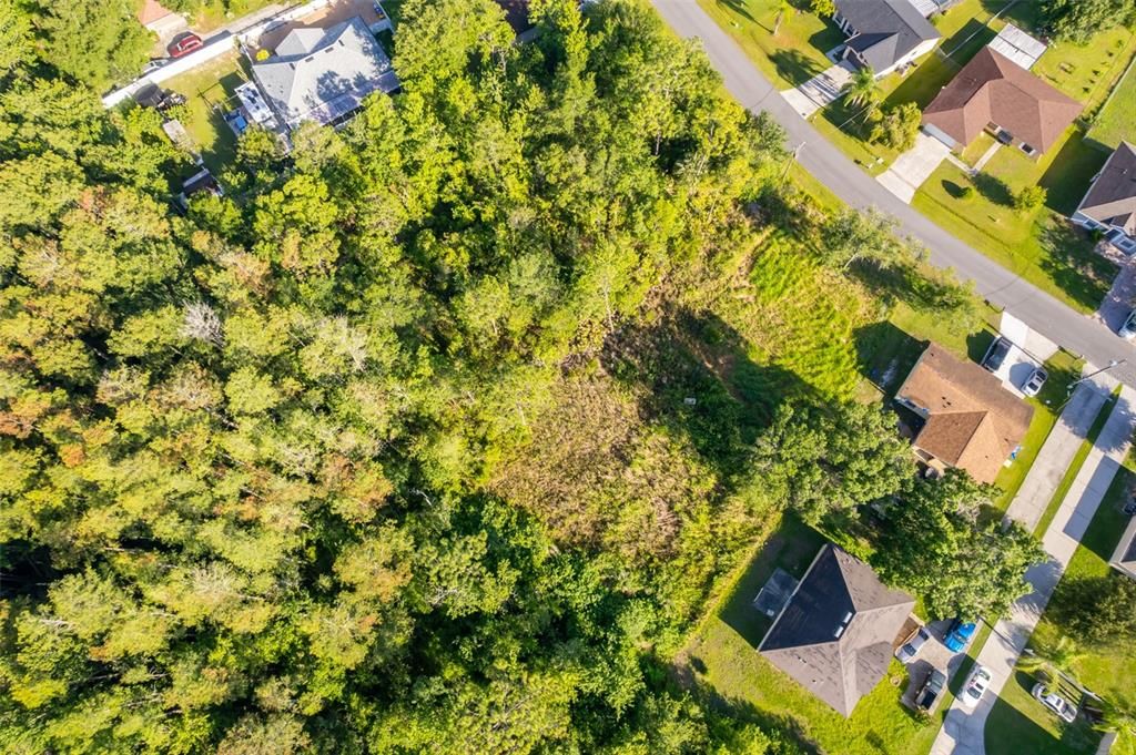 На продажу: $56,000 (0.18 acres)