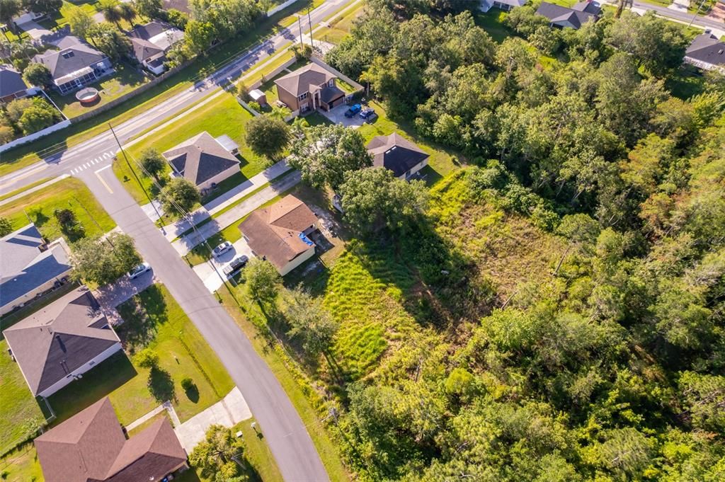 На продажу: $56,000 (0.18 acres)