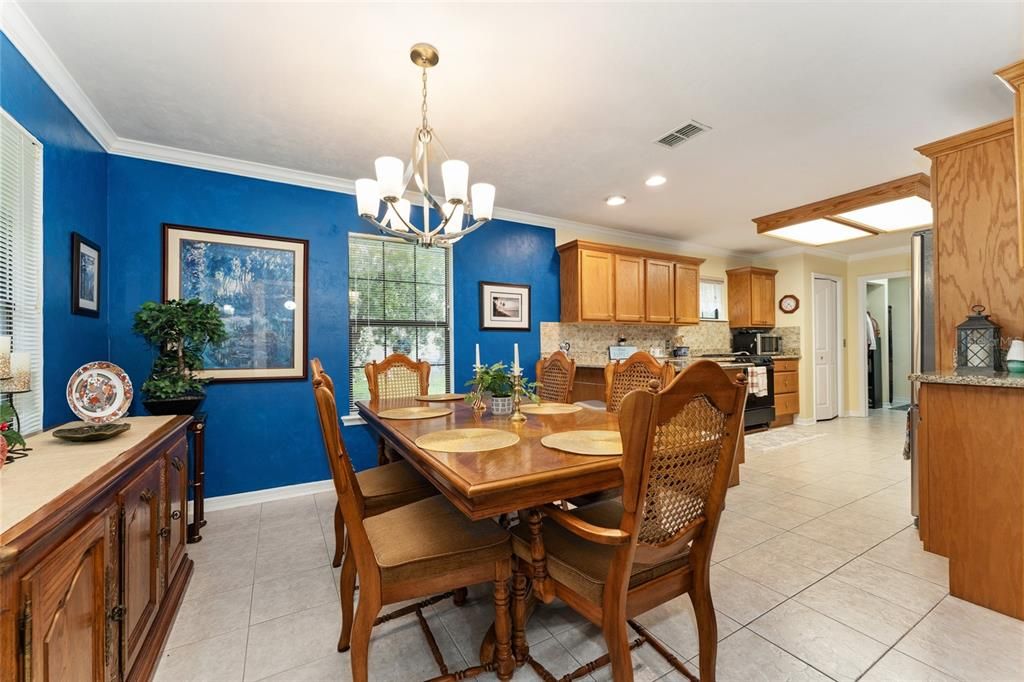 待售: $320,707 (2 贝兹, 2 浴室, 1758 平方英尺)