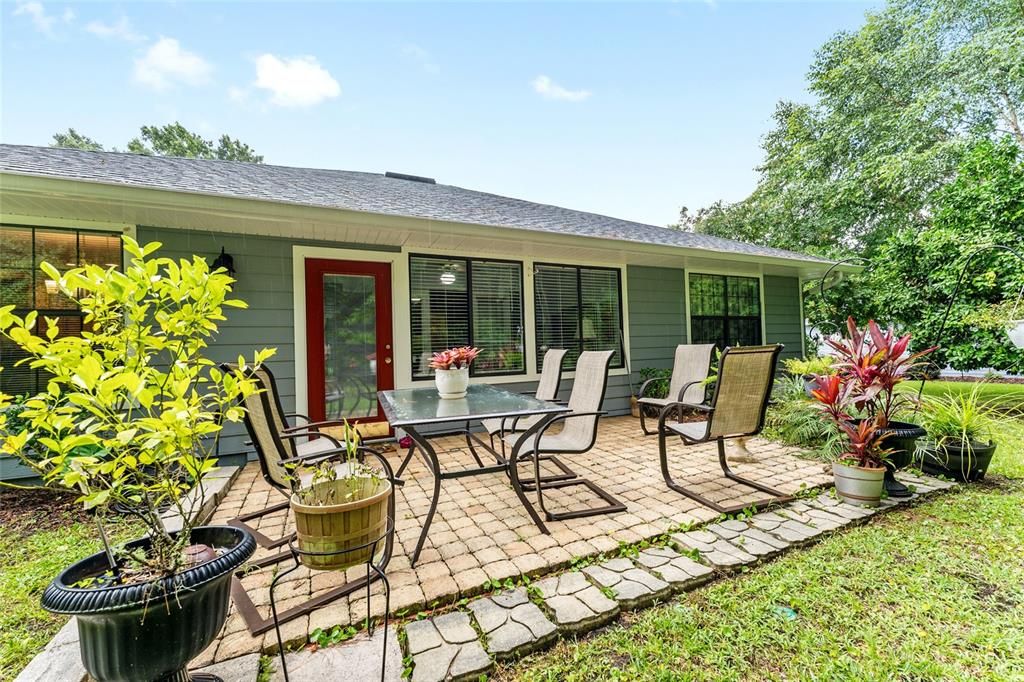 待售: $320,707 (2 贝兹, 2 浴室, 1758 平方英尺)