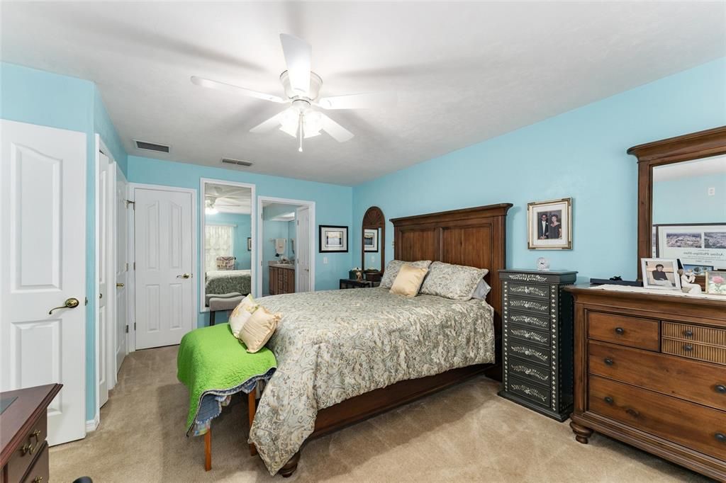 待售: $320,707 (2 贝兹, 2 浴室, 1758 平方英尺)