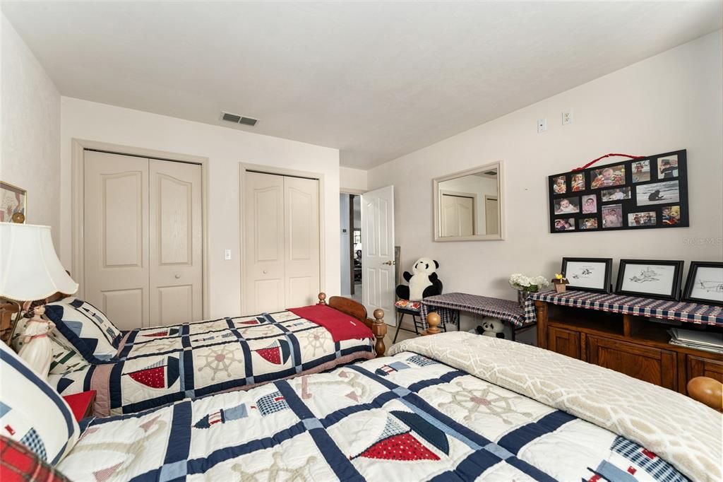 待售: $320,707 (2 贝兹, 2 浴室, 1758 平方英尺)