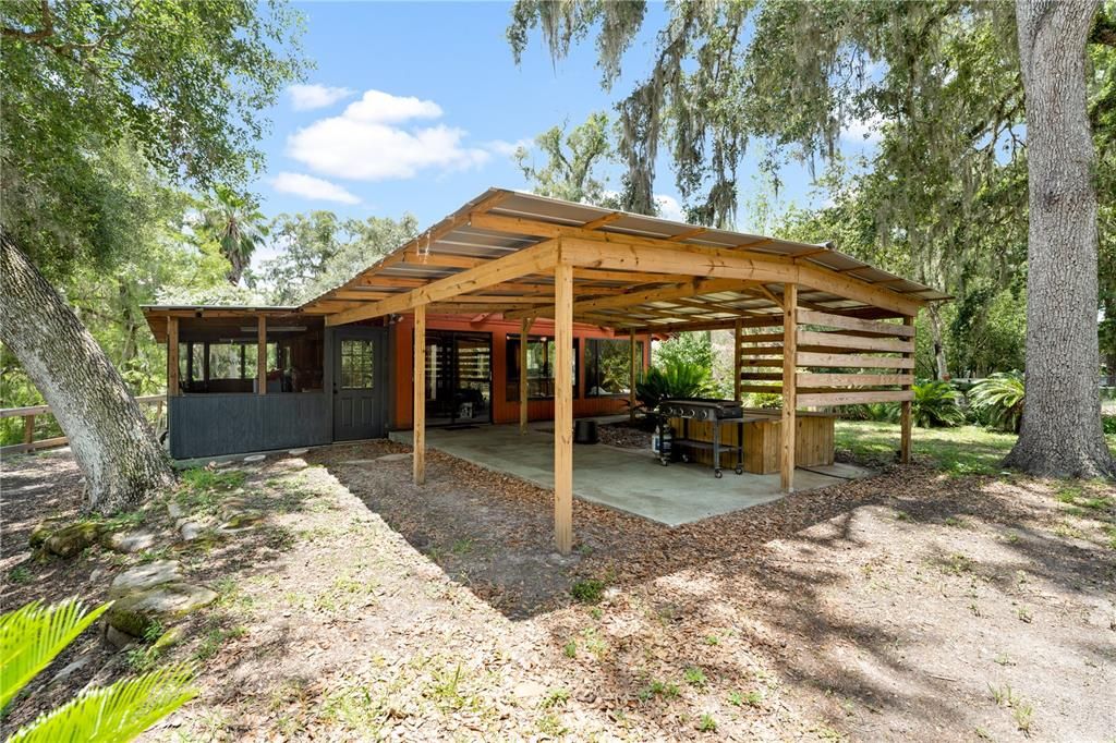 На продажу: $209,000 (2 спален, 2 ванн, 960 Квадратных фут)